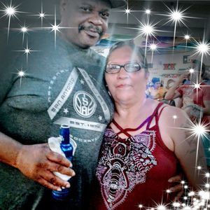 Meet your Posher, Maria elena